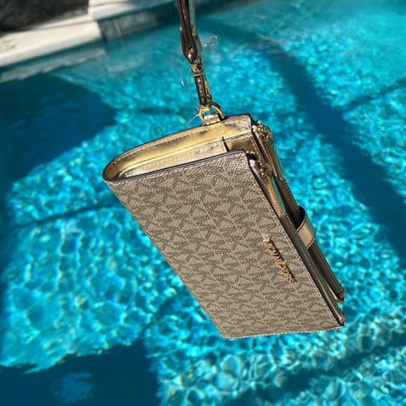 Michael Kors Jet Set Travel Large Double Zip Wristlet Wallet Pale Gold - Picture 5 of 16